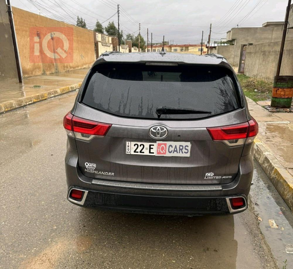 تويوتا هايلاندر